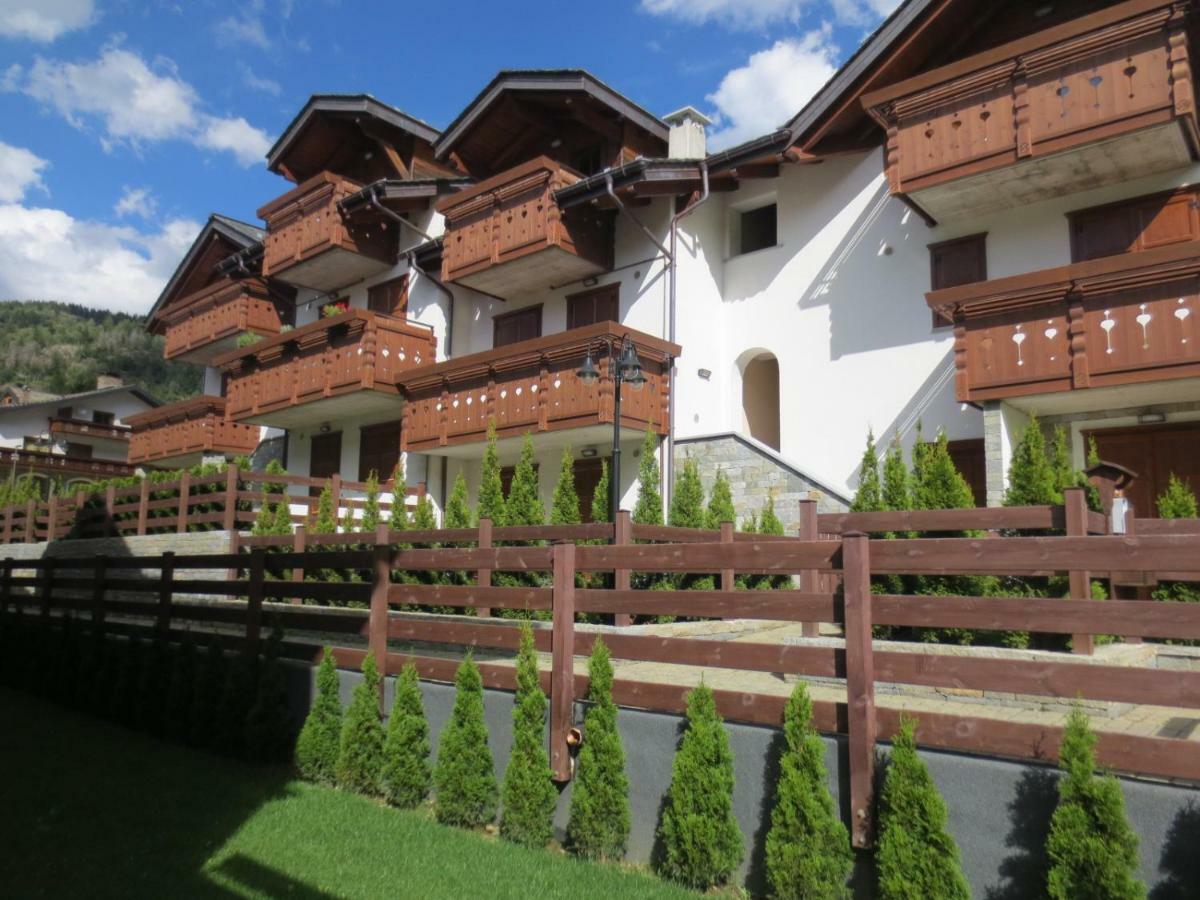 Borgo Alpino Chalet 4 Aprica Exterior photo