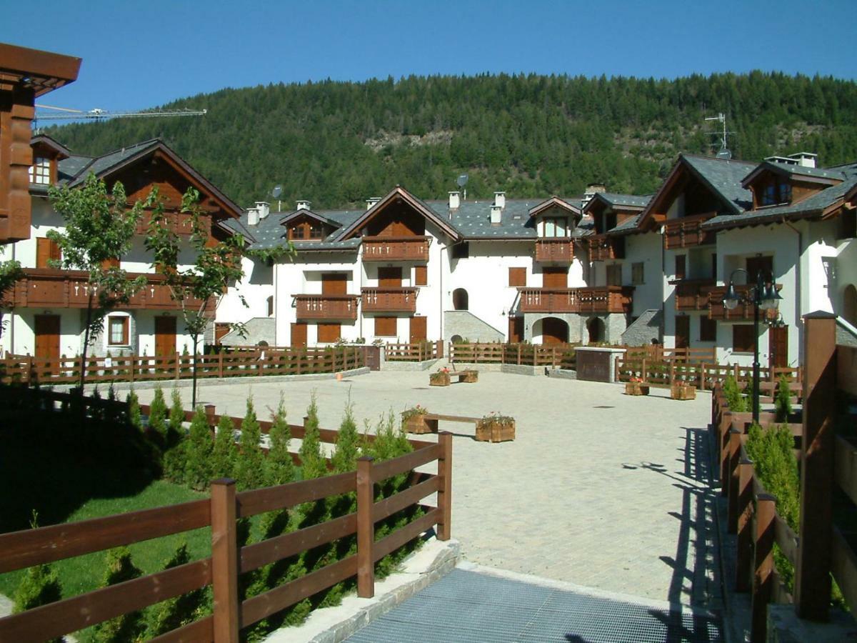 Borgo Alpino Chalet 4 Aprica Exterior photo